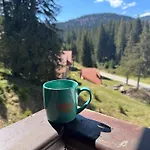 Forest Retreat, Stream Resort, Pamporovo Apartment *