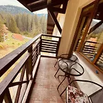 Apartment Forest Retreat, Stream Resort, Pamporovo Stoykite
