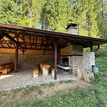 Forest Retreat, Stream Resort, Pamporovo Apartment *