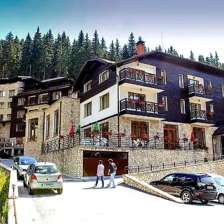 Apartment Forest Retreat, Stream Resort, Pamporovo Stoykite