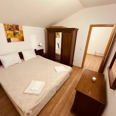 Forest Retreat, Stream Resort, Pamporovo Stoykite