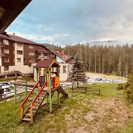 דירה Forest Retreat, Stream Resort, Pamporovo Stoykite