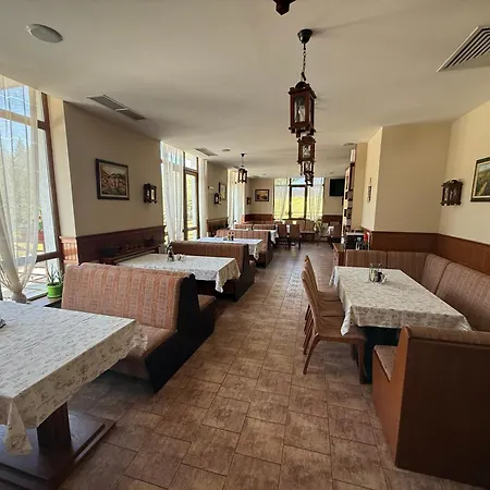 Forest Retreat, Stream Resort, Pamporovo דירה *