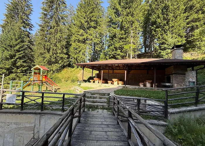 Forest Retreat, Stream Resort, Pamporovo