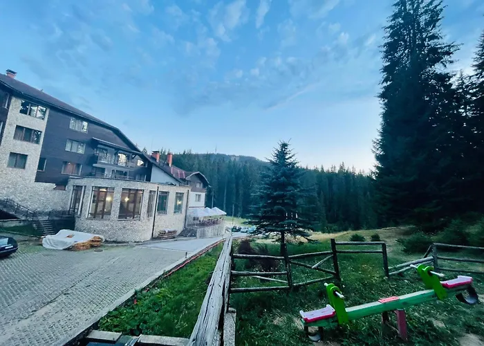 Forest Retreat, Stream Resort, Pamporovo * Stoykite